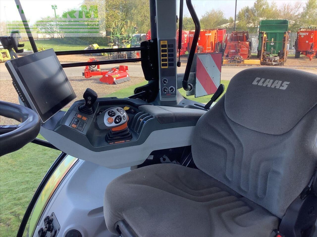 CLAAS ARION 650 - Трактор: фото 5 CLAAS ARION 650 - Трактор: фото 5