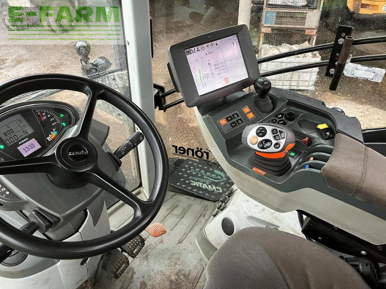 CLAAS AXION 810 CMATIC CMATIC - Трактор: фото 4 CLAAS AXION 810 CMATIC CMATIC - Трактор: фото 4