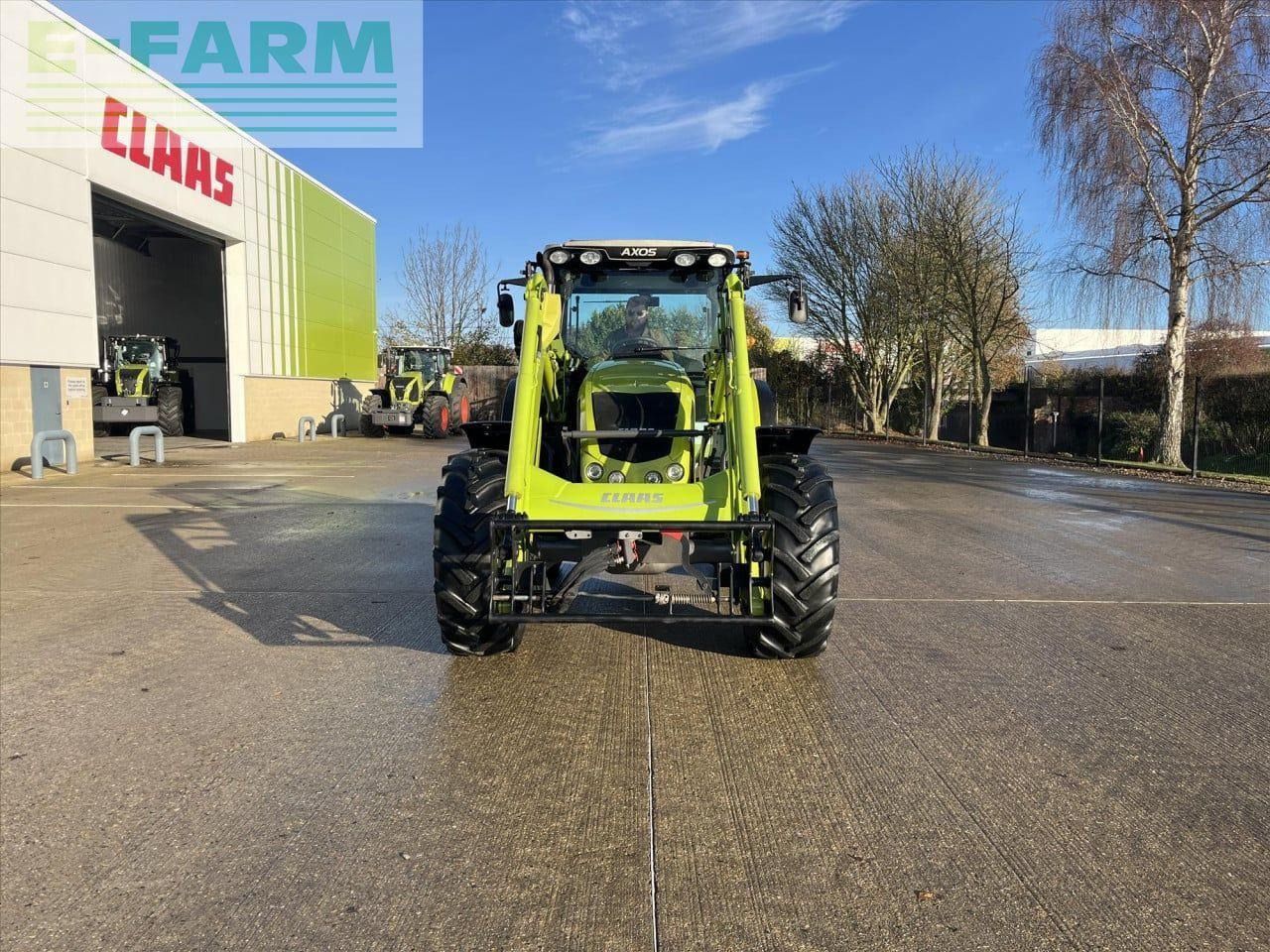CLAAS AXOS 340 CX CX - Трактор: фото 3 CLAAS AXOS 340 CX CX - Трактор: фото 3