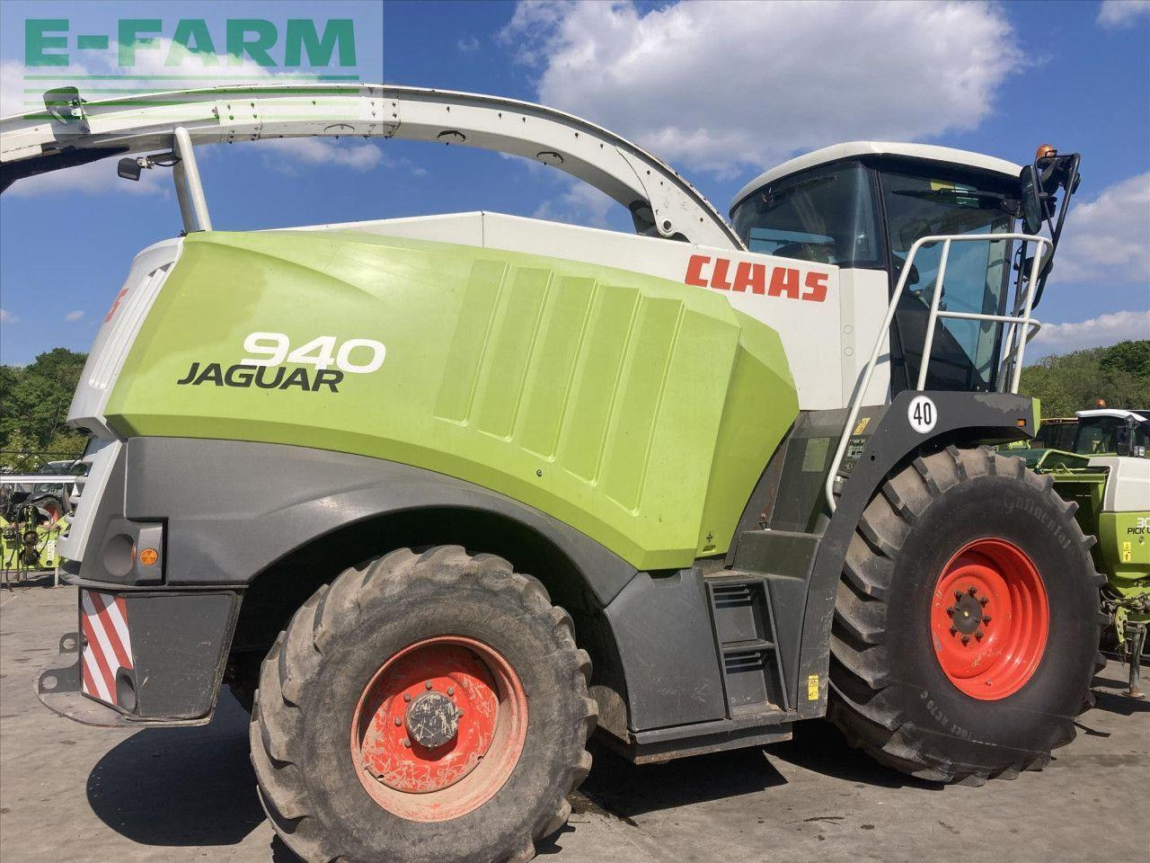CLAAS JAGUAR 940 C/W PU300 4WD - Кормоуборочный комбайн: фото 1 CLAAS JAGUAR 940 C/W PU300 4WD - Кормоуборочный комбайн: фото 1