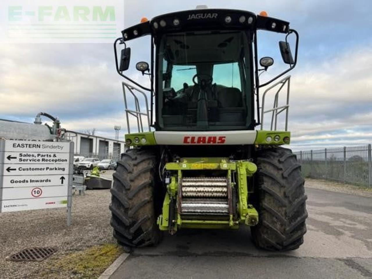 CLAAS JAGUAR 960 4WD - Кормоуборочный комбайн: фото 1 CLAAS JAGUAR 960 4WD - Кормоуборочный комбайн: фото 1