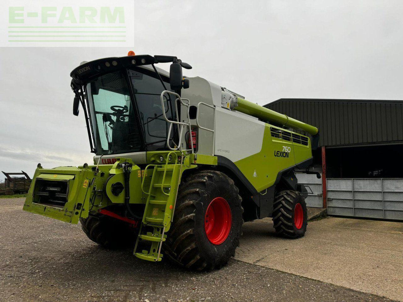 CLAAS LEXION 760M - Зерноуборочный комбайн: фото 2 CLAAS LEXION 760M - Зерноуборочный комбайн: фото 2