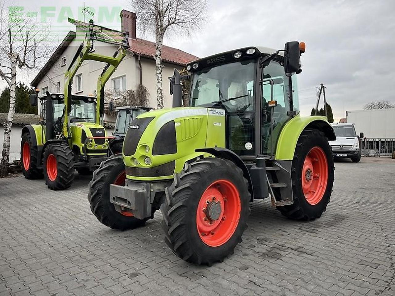 CLAAS ares 547 atz ATZ - Трактор: фото 1 CLAAS ares 547 atz ATZ - Трактор: фото 1