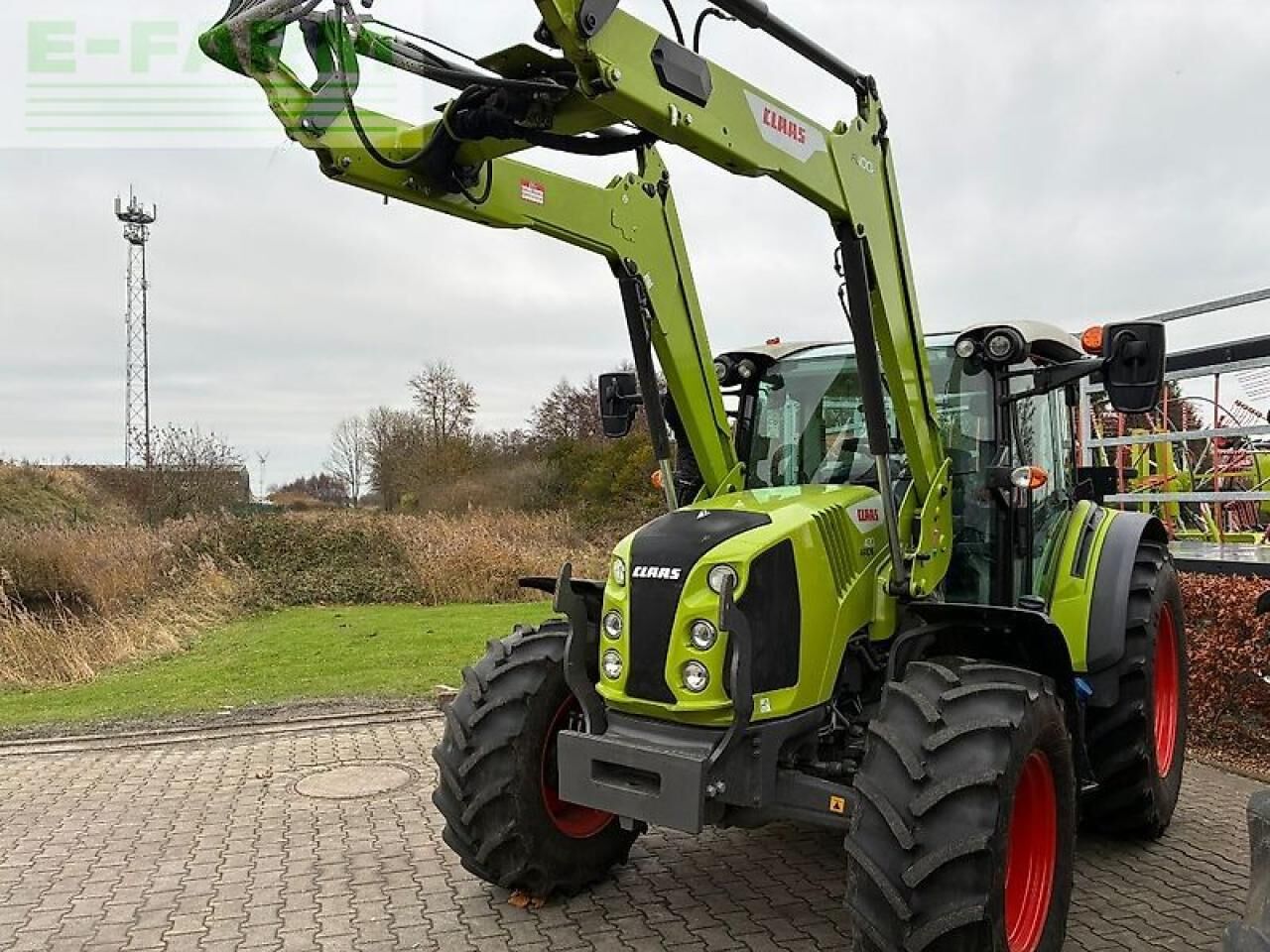 CLAAS arion 420 advanced - Трактор: фото 4 CLAAS arion 420 advanced - Трактор: фото 4
