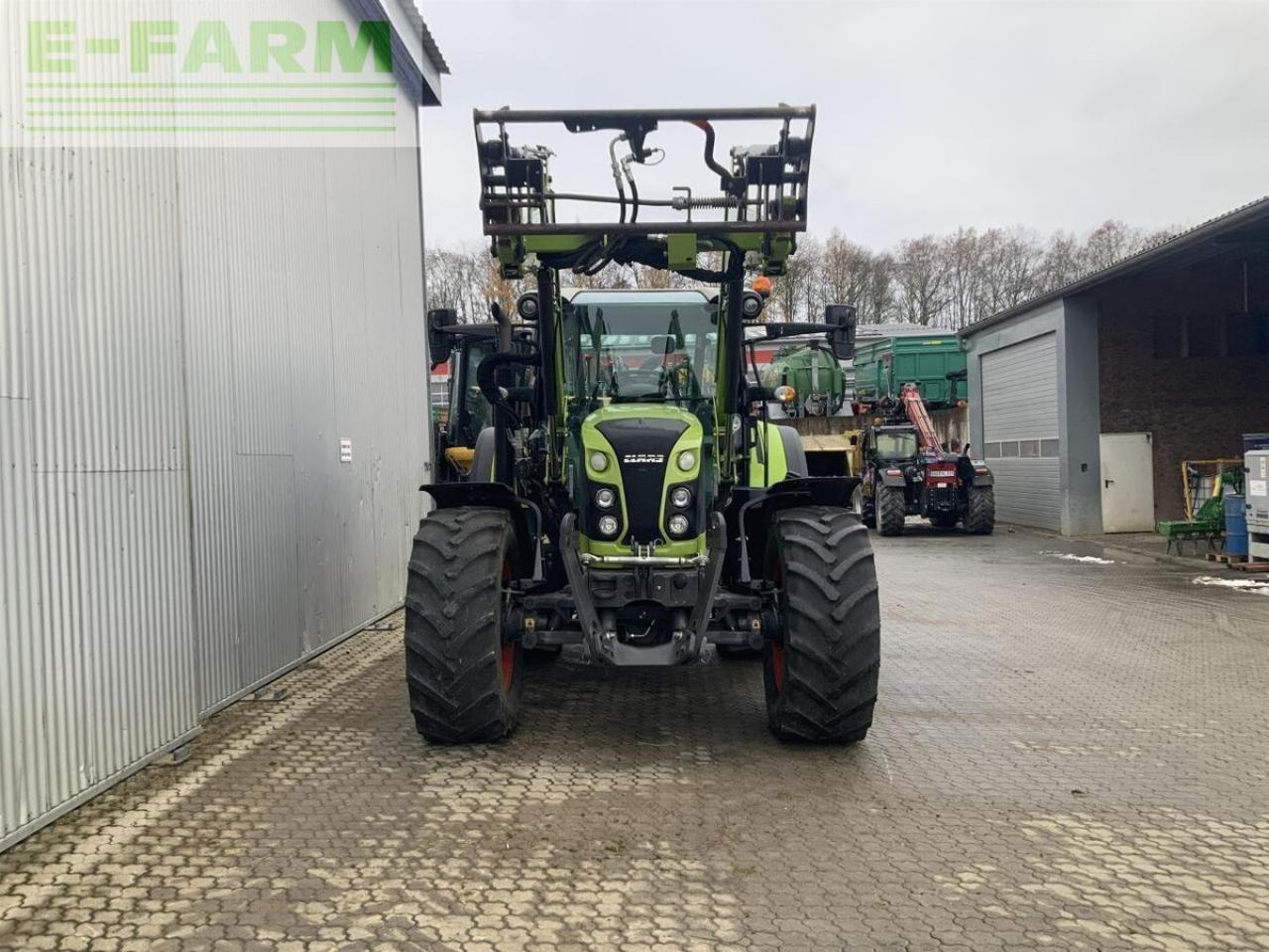 CLAAS arion 460 - Трактор: фото 3 CLAAS arion 460 - Трактор: фото 3