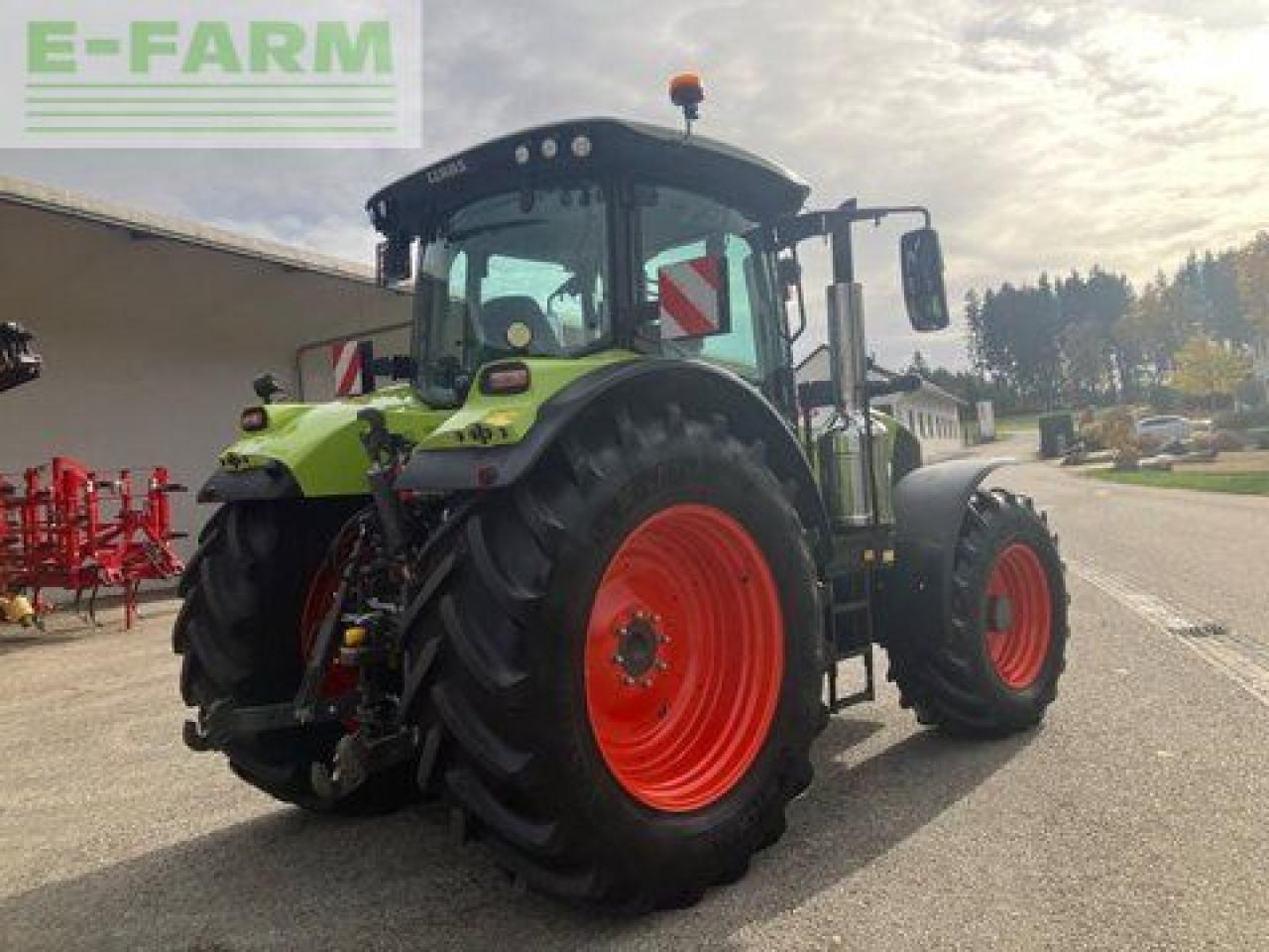 CLAAS arion 630 cebis cmatic CMATIC CEBIS - Трактор: фото 5 CLAAS arion 630 cebis cmatic CMATIC CEBIS - Трактор: фото 5