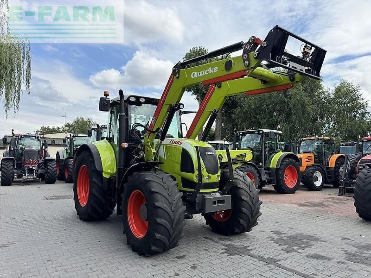 CLAAS arion 640 cis + quicke q65 CIS - Трактор: фото 3 CLAAS arion 640 cis + quicke q65 CIS - Трактор: фото 3