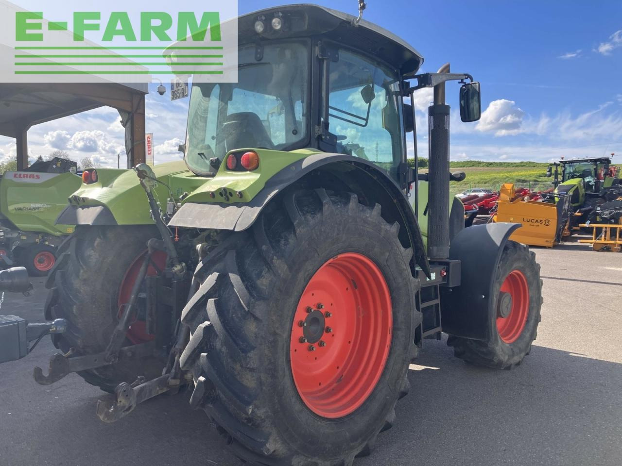 CLAAS arion 640 t4i cis CIS - Трактор: фото 5 CLAAS arion 640 t4i cis CIS - Трактор: фото 5