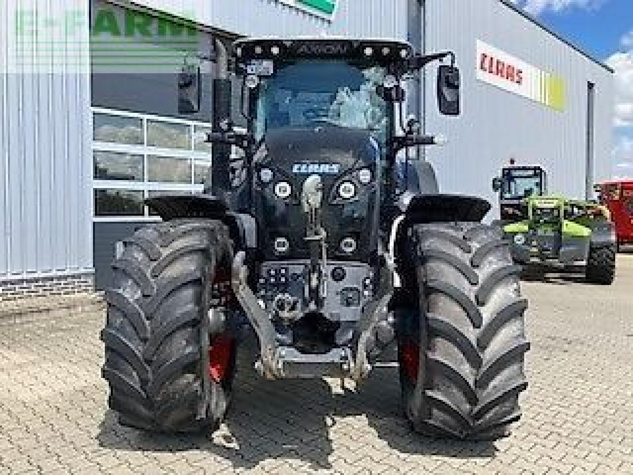 CLAAS axion 810 cebis cmatic CMATIC CEBIS - Трактор: фото 3 CLAAS axion 810 cebis cmatic CMATIC CEBIS - Трактор: фото 3