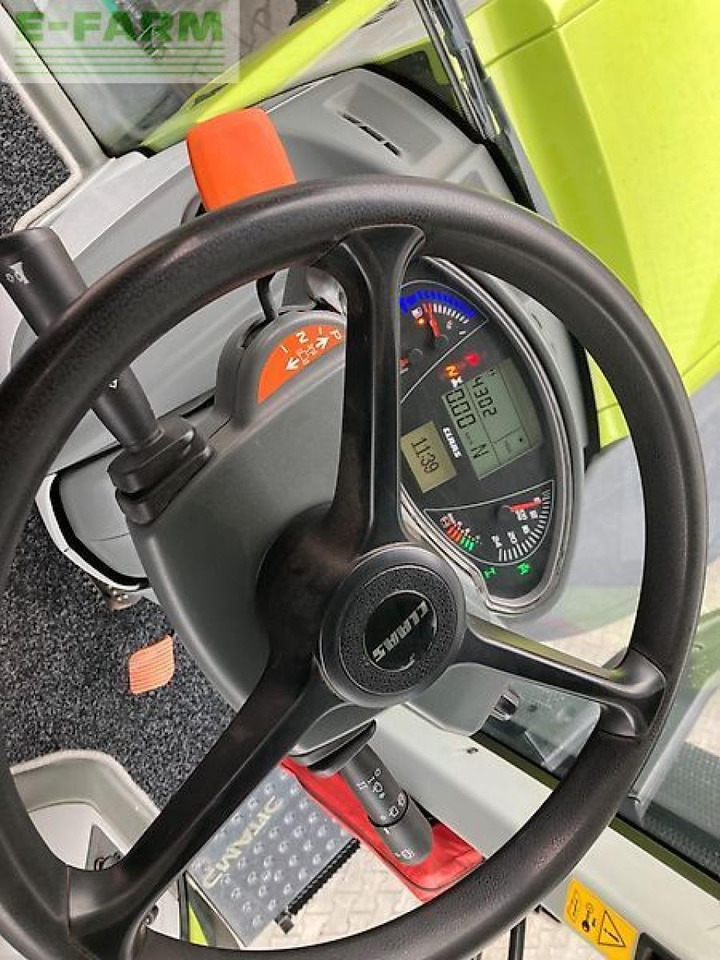 CLAAS axion 810 cm cis+ - Трактор: фото 4 CLAAS axion 810 cm cis+ - Трактор: фото 4