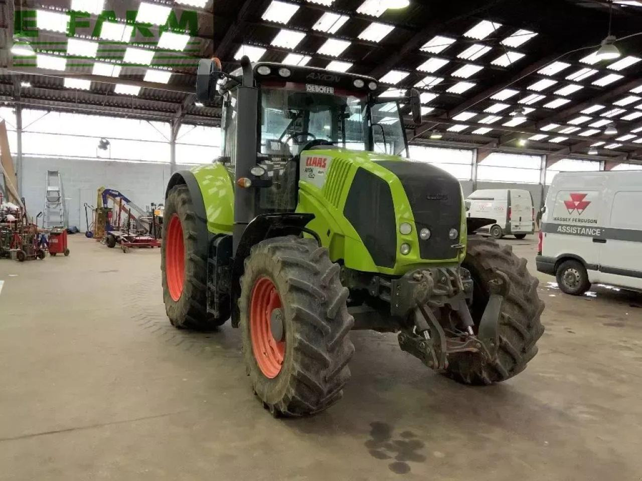 CLAAS axion 820 - Трактор: фото 1 CLAAS axion 820 - Трактор: фото 1