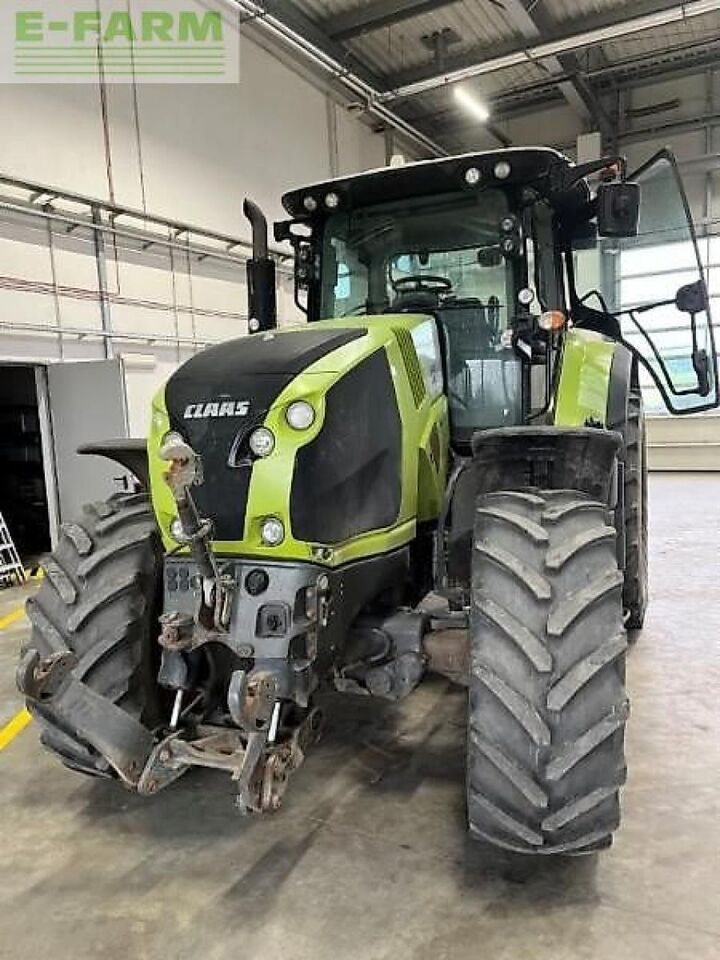 CLAAS axion 840 - Трактор: фото 2 CLAAS axion 840 - Трактор: фото 2