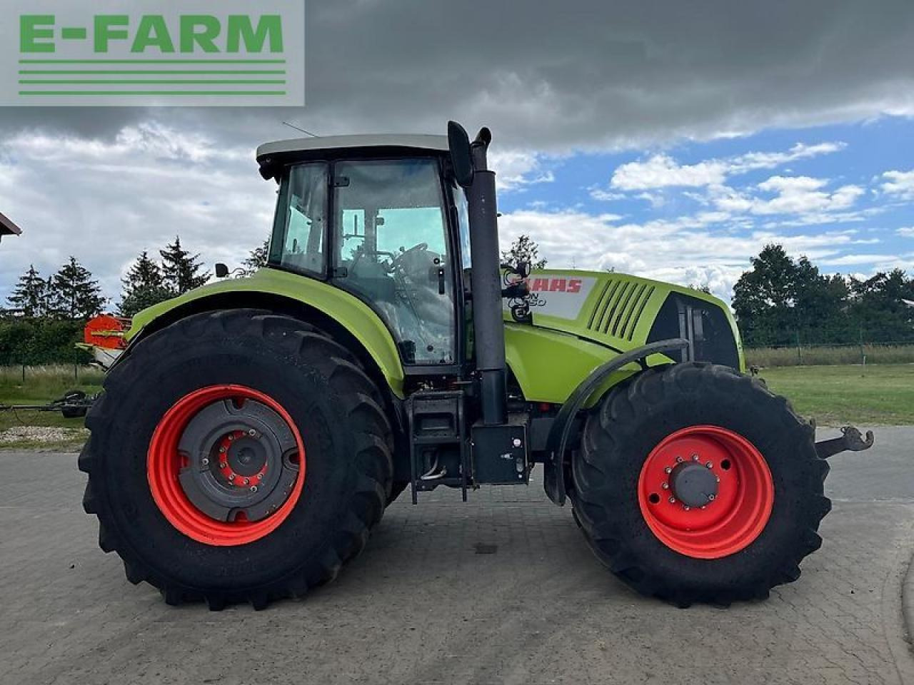 CLAAS axion 850 cebis - Трактор: фото 4 CLAAS axion 850 cebis - Трактор: фото 4