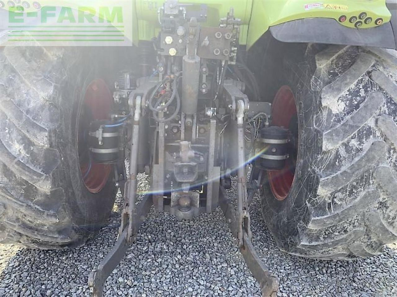 CLAAS axion 850 cebis - Трактор: фото 5 CLAAS axion 850 cebis - Трактор: фото 5
