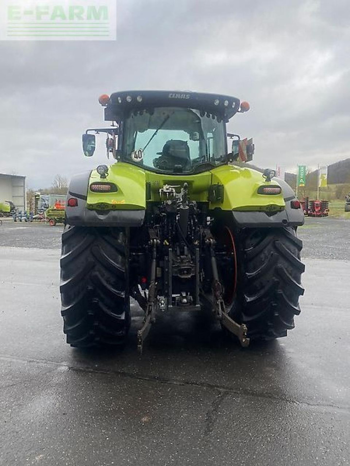CLAAS axion 930 - Трактор: фото 2 CLAAS axion 930 - Трактор: фото 2