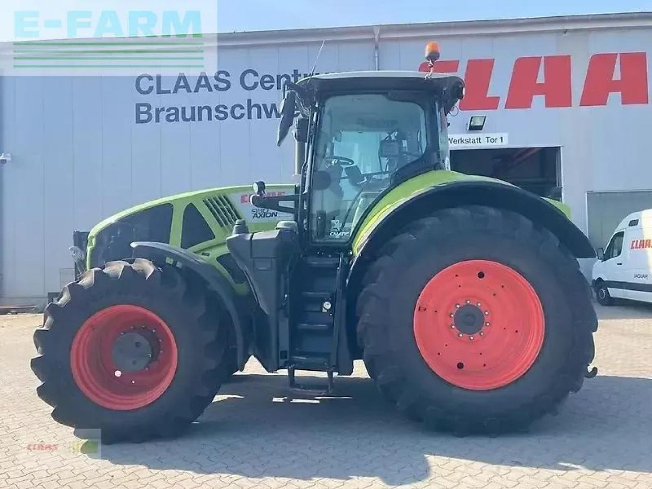 CLAAS axion 930 - Трактор: фото 4 CLAAS axion 930 - Трактор: фото 4