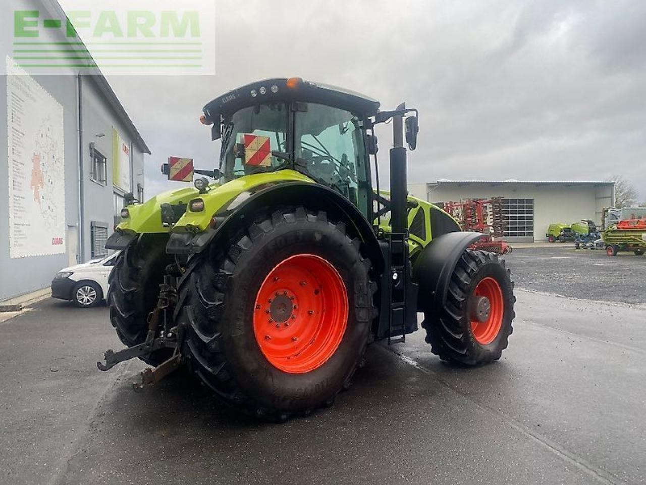 CLAAS axion 930 - Трактор: фото 4 CLAAS axion 930 - Трактор: фото 4
