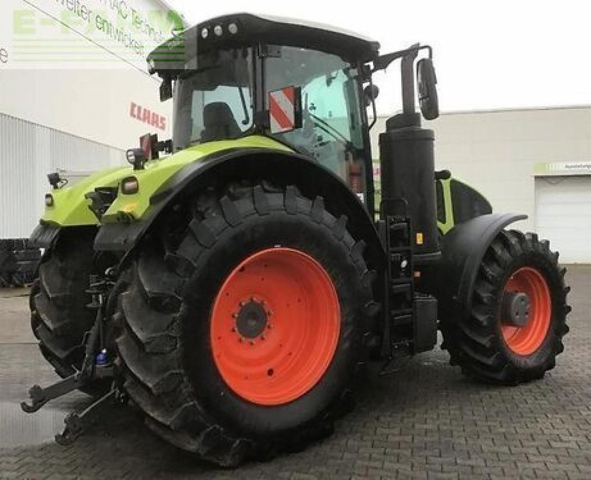 CLAAS axion 930 - Трактор: фото 3 CLAAS axion 930 - Трактор: фото 3