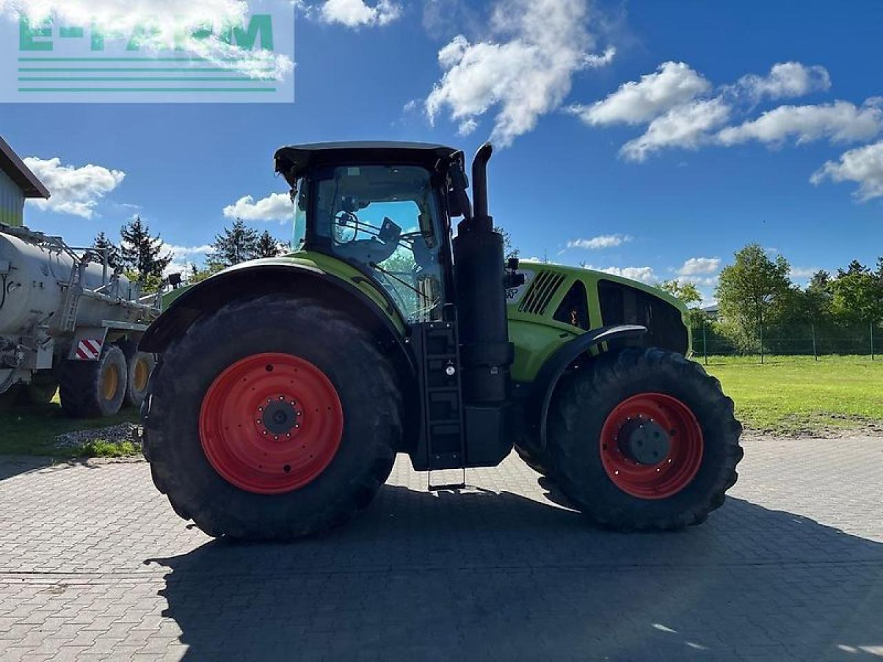 CLAAS axion 930 cmatic ceb - Трактор: фото 4 CLAAS axion 930 cmatic ceb - Трактор: фото 4