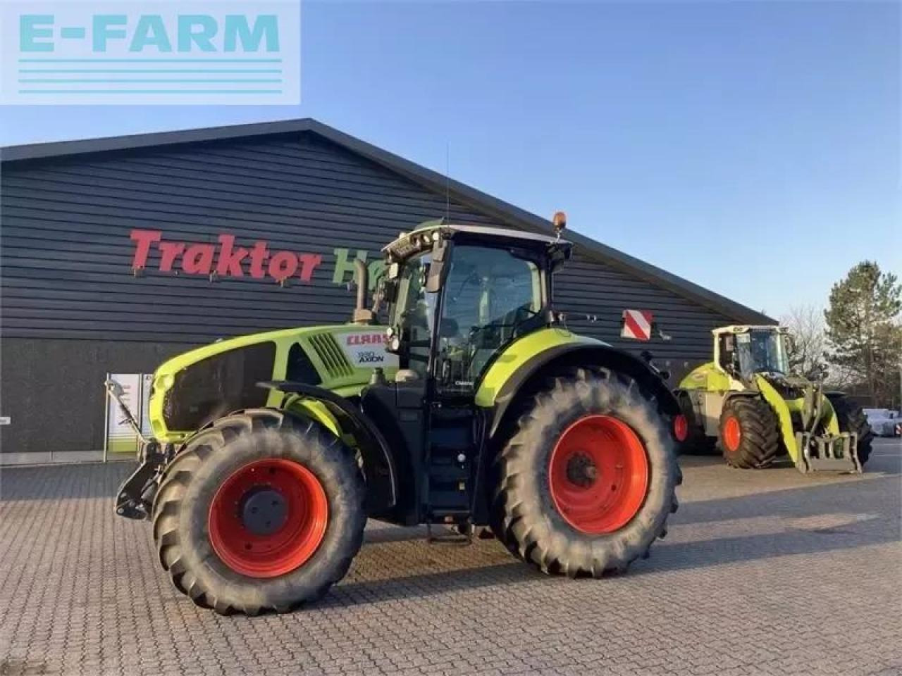 CLAAS axion 930 cmatic cebis CMATIC CEBIS - Трактор: фото 3 CLAAS axion 930 cmatic cebis CMATIC CEBIS - Трактор: фото 3