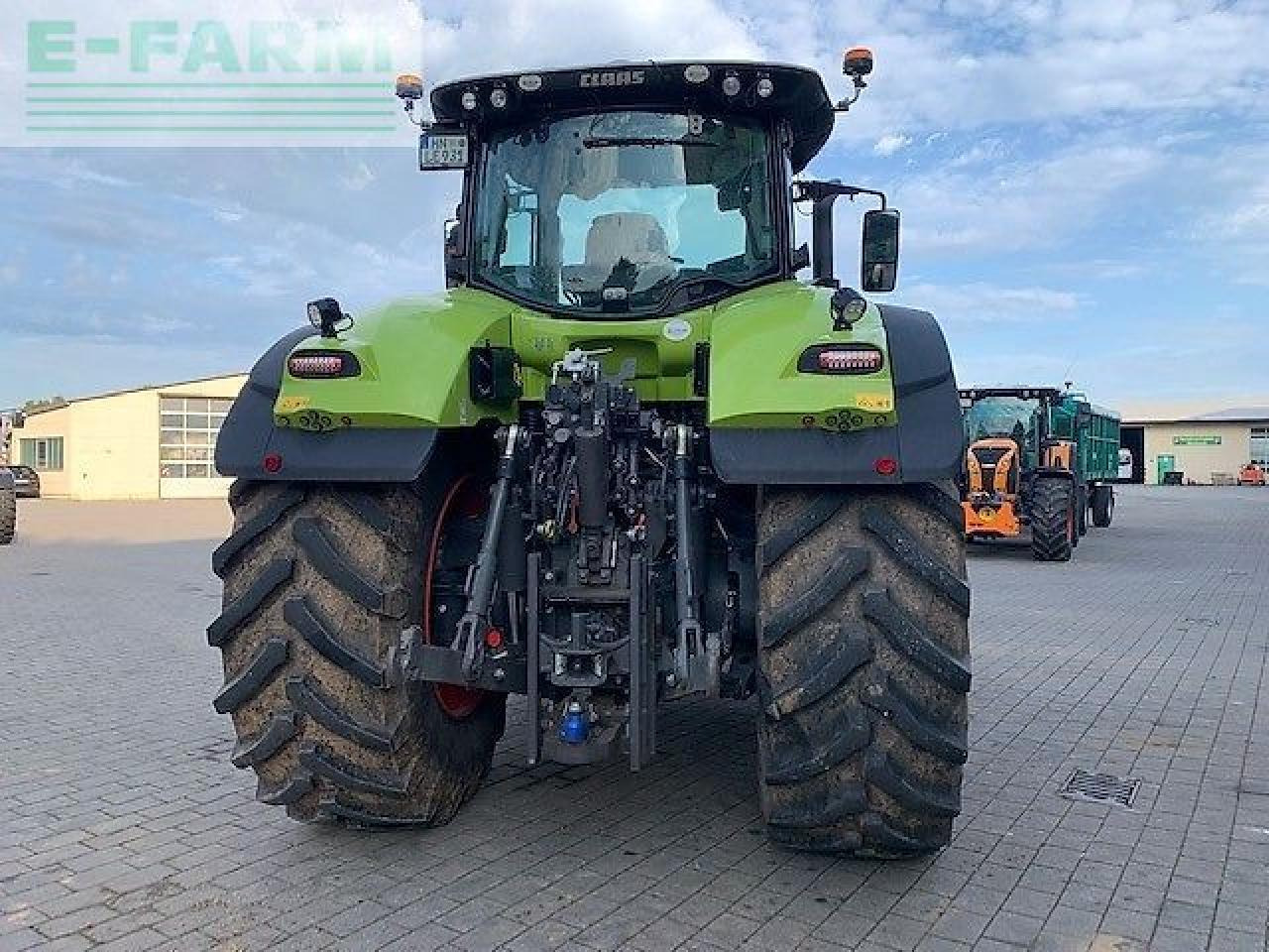 CLAAS axion 930 cmatic cebis CMATIC CEBIS - Трактор: фото 4 CLAAS axion 930 cmatic cebis CMATIC CEBIS - Трактор: фото 4
