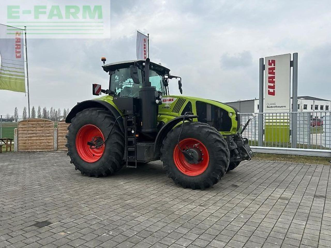 CLAAS axion 930 cmatic cebis CMATIC CEBIS - Трактор: фото 1 CLAAS axion 930 cmatic cebis CMATIC CEBIS - Трактор: фото 1