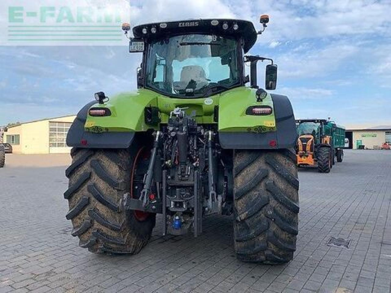 CLAAS axion 930 cmatic cebis CMATIC CEBIS - Трактор: фото 4 CLAAS axion 930 cmatic cebis CMATIC CEBIS - Трактор: фото 4