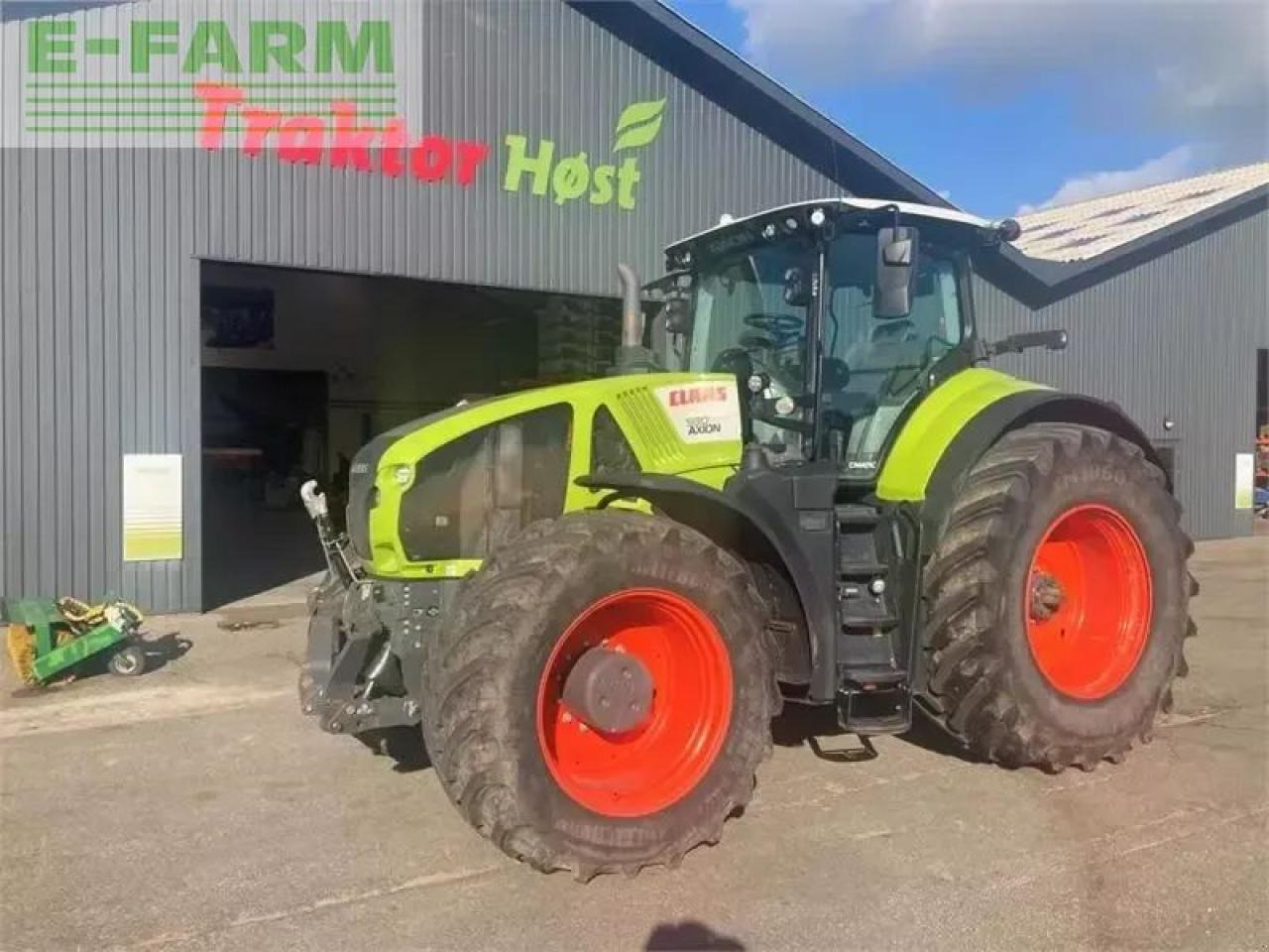 CLAAS axion 930 cmatic cebis CMATIC CEBIS - Трактор: фото 1 CLAAS axion 930 cmatic cebis CMATIC CEBIS - Трактор: фото 1