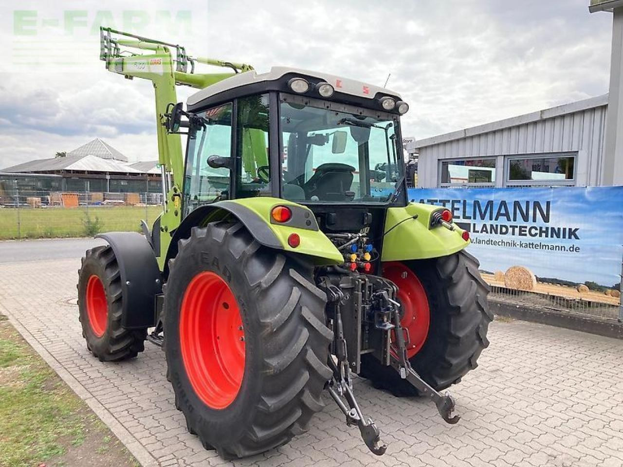 CLAAS axos 330 cx CX - Трактор: фото 4 CLAAS axos 330 cx CX - Трактор: фото 4
