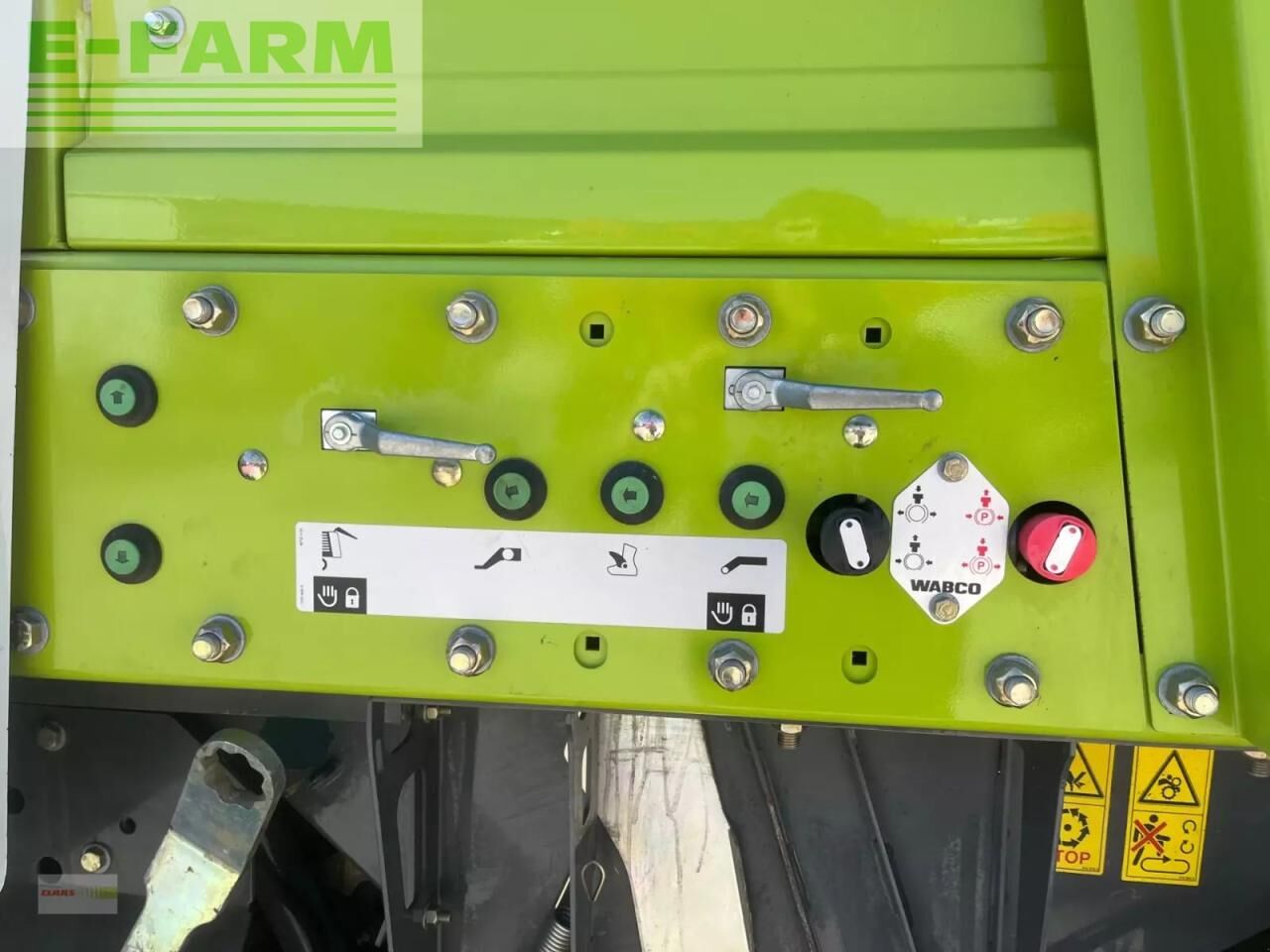 CLAAS cargos 8300 - Сельскохозяйственный прицеп-самосвал: фото 4 CLAAS cargos 8300 - Сельскохозяйственный прицеп-самосвал: фото 4