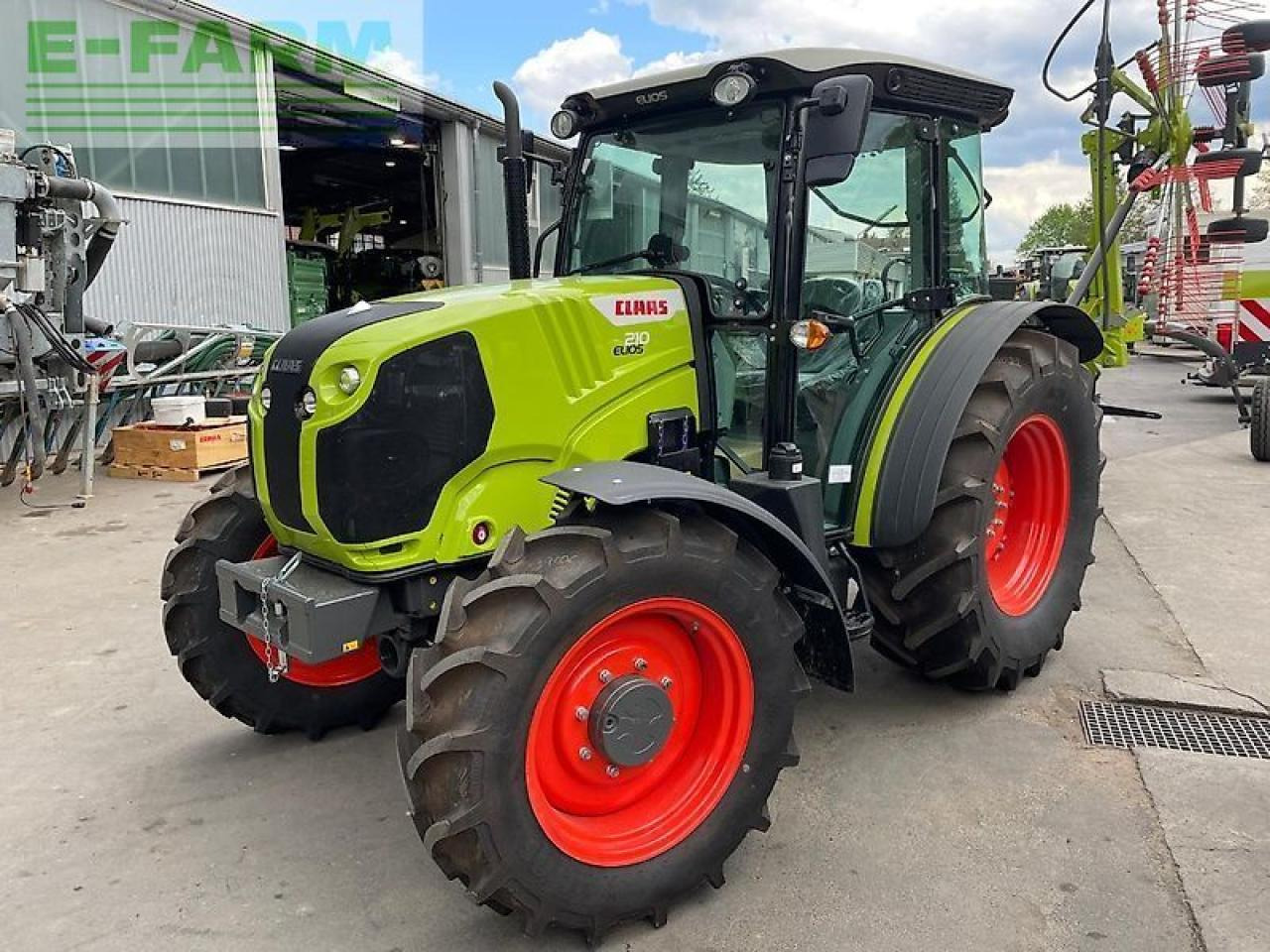 CLAAS elios 210 kabine classic - Трактор: фото 1 CLAAS elios 210 kabine classic - Трактор: фото 1