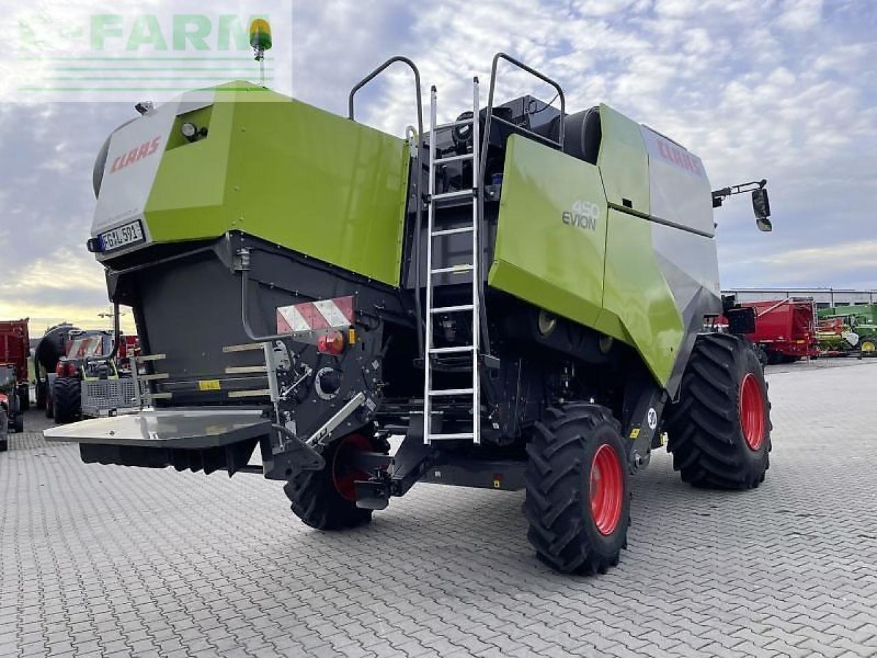 CLAAS evion 450 classic - Зерноуборочный комбайн: фото 4 CLAAS evion 450 classic - Зерноуборочный комбайн: фото 4