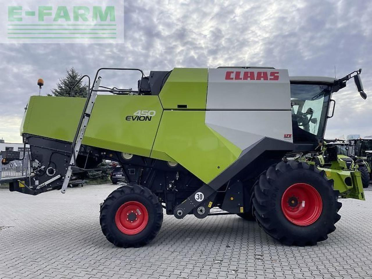 CLAAS evion 450 classic - Зерноуборочный комбайн: фото 3 CLAAS evion 450 classic - Зерноуборочный комбайн: фото 3