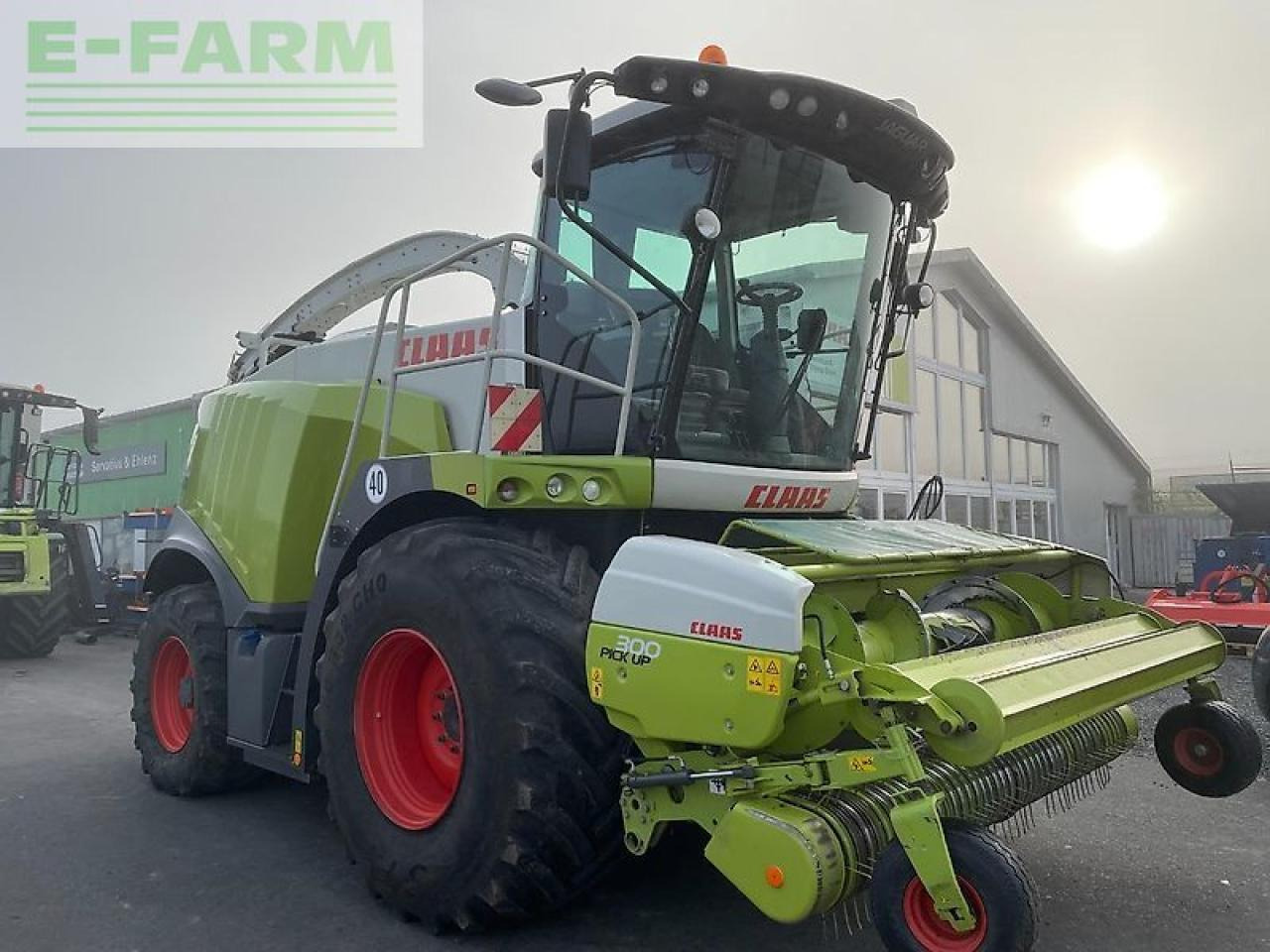 CLAAS jaguar 950 497 allrad mit pick-up - Кормоуборочный комбайн: фото 3 CLAAS jaguar 950 497 allrad mit pick-up - Кормоуборочный комбайн: фото 3
