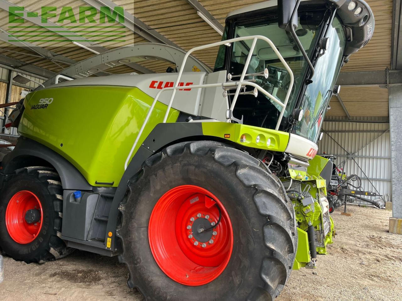 CLAAS jaguar 950 - stage v - Кормоуборочный комбайн: фото 1 CLAAS jaguar 950 - stage v - Кормоуборочный комбайн: фото 1