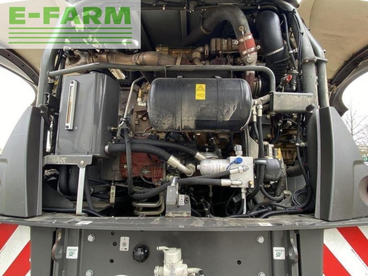 Кормоуборочный комбайн CLAAS jaguar 950 t4f+kemper 475: фото 10 Кормоуборочный комбайн CLAAS jaguar 950 t4f+kemper 475: фото 10