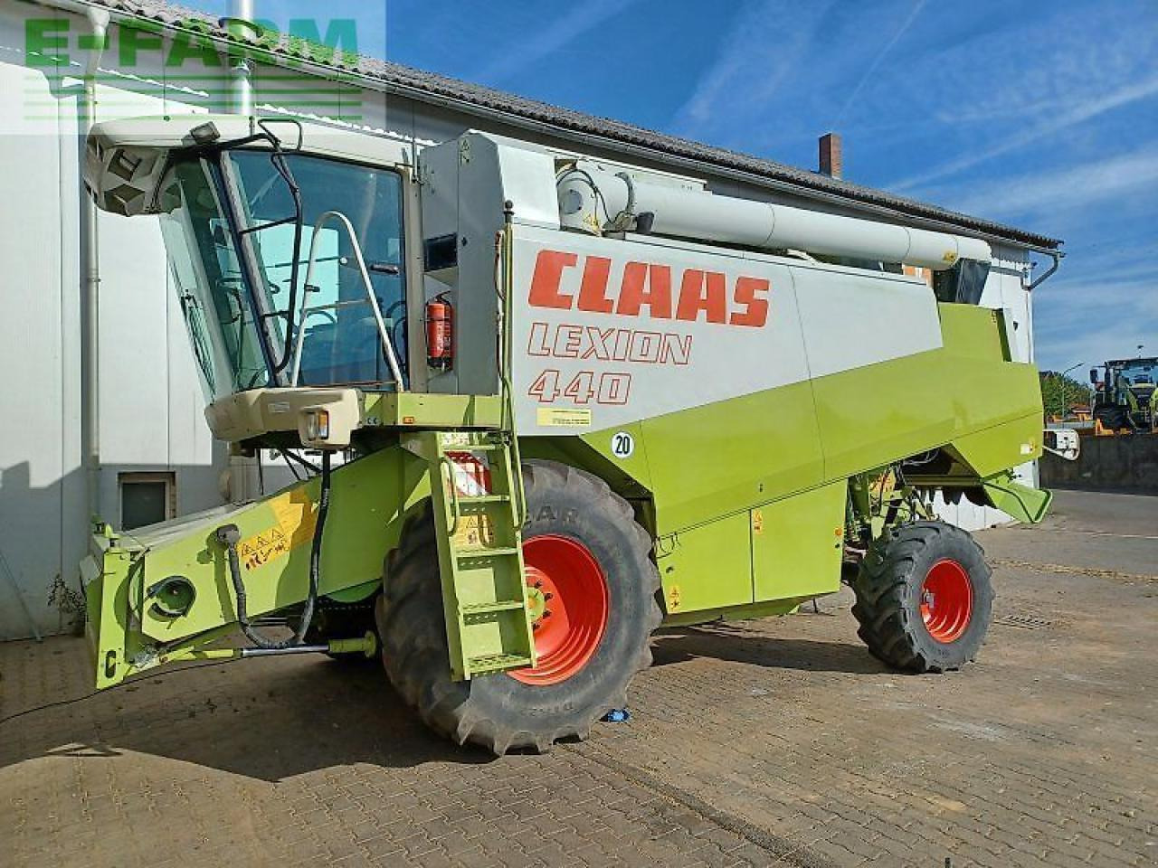 CLAAS lexion 440 - Зерноуборочный комбайн: фото 1 CLAAS lexion 440 - Зерноуборочный комбайн: фото 1