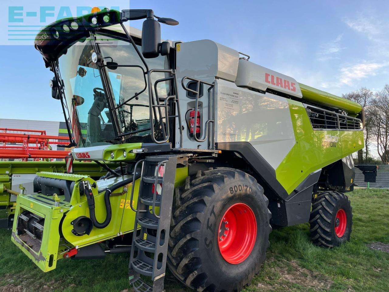 CLAAS lexion 5300 - Зерноуборочный комбайн: фото 2 CLAAS lexion 5300 - Зерноуборочный комбайн: фото 2
