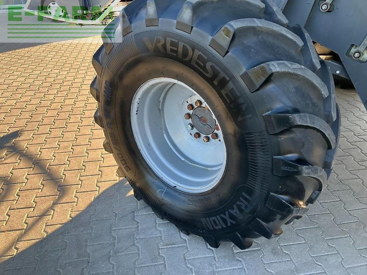 Зерноуборочный комбайн CLAAS lexion 600: фото 13 Зерноуборочный комбайн CLAAS lexion 600: фото 13