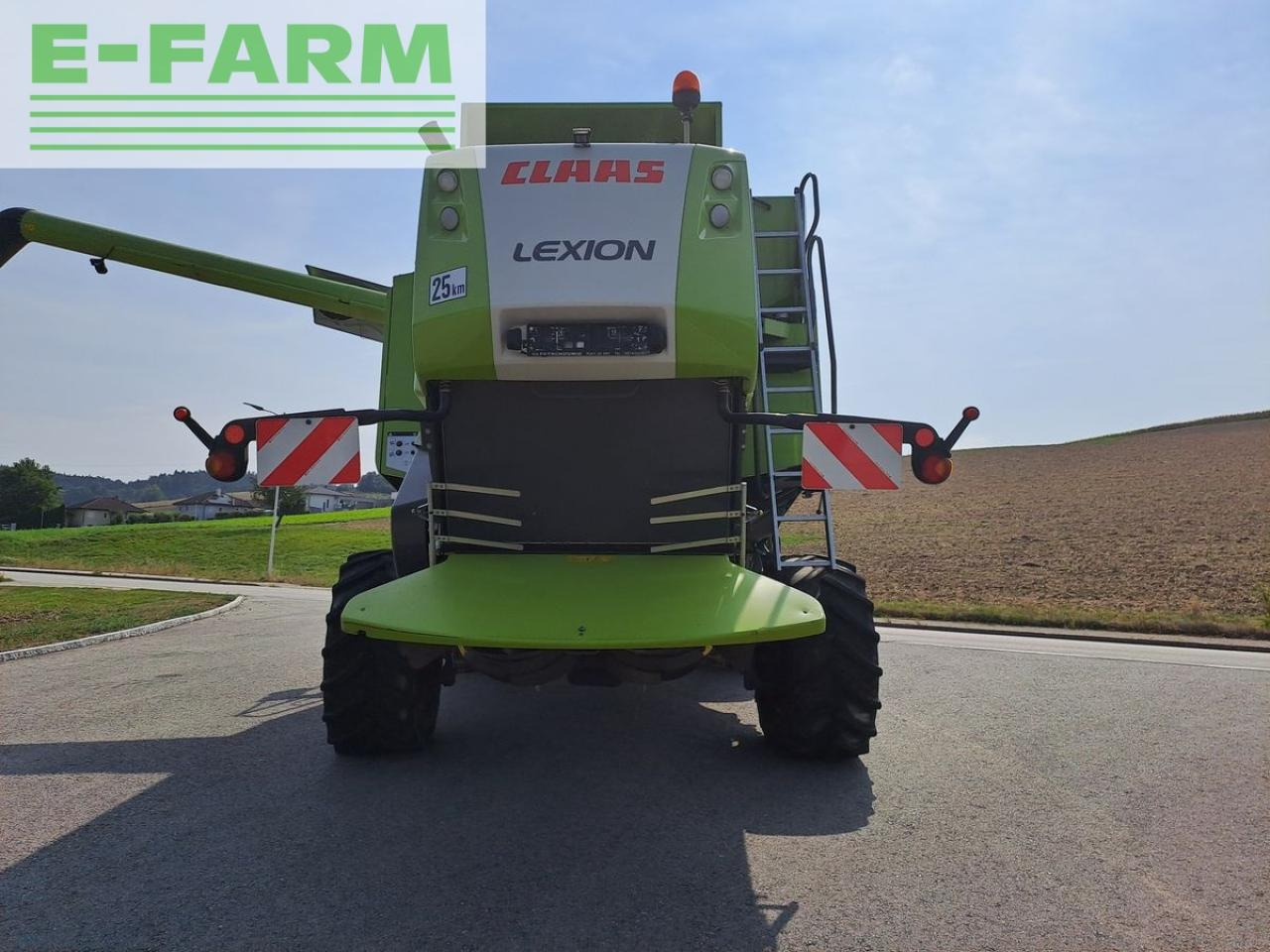 CLAAS lexion 630 - allrad - Зерноуборочный комбайн: фото 3 CLAAS lexion 630 - allrad - Зерноуборочный комбайн: фото 3