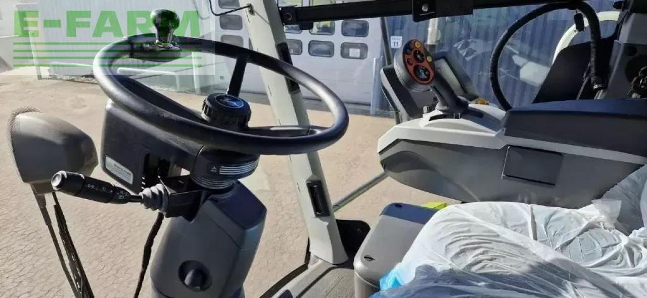 Зерноуборочный комбайн CLAAS lexion 660: фото 6 Зерноуборочный комбайн CLAAS lexion 660: фото 6