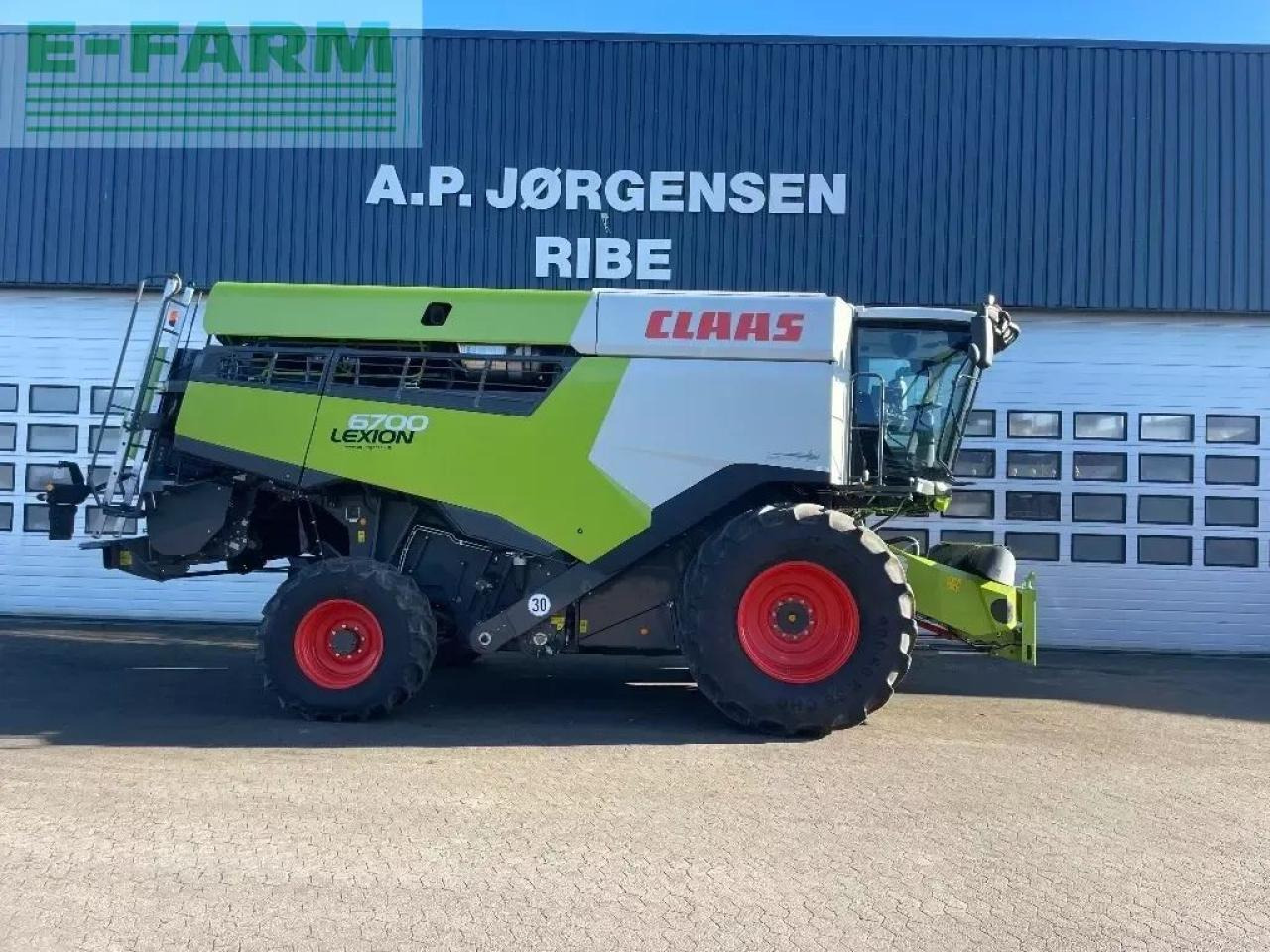 CLAAS lexion 6700 - Зерноуборочный комбайн: фото 1 CLAAS lexion 6700 - Зерноуборочный комбайн: фото 1