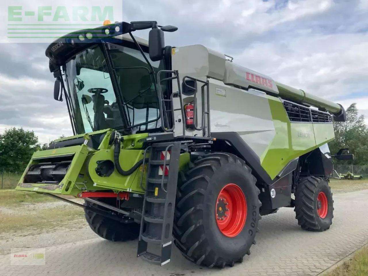 Зерноуборочный комбайн CLAAS lexion 6800: фото 9