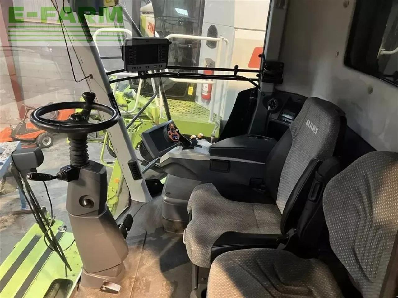 CLAAS lexion 760 4 wd - Зерноуборочный комбайн: фото 2 CLAAS lexion 760 4 wd - Зерноуборочный комбайн: фото 2