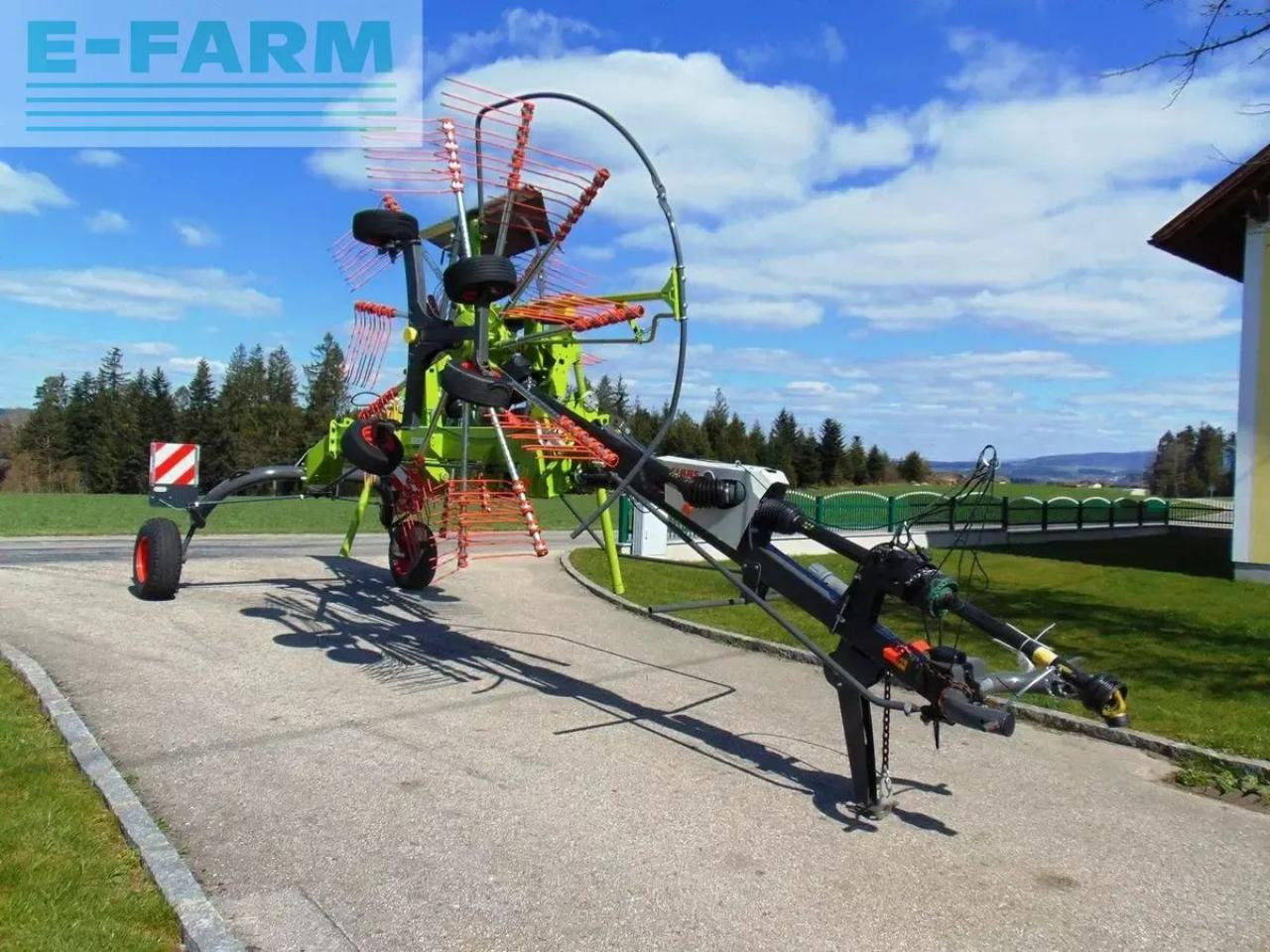 CLAAS liner 1600 - Сеноворошилка: фото 2 CLAAS liner 1600 - Сеноворошилка: фото 2