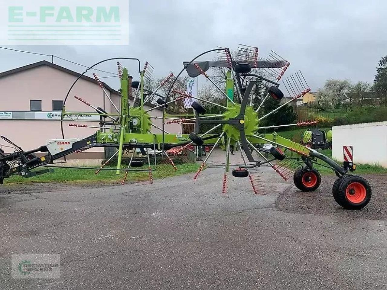 CLAAS liner 1900 neuwertiger seitenschwader - Сеноворошилка: фото 5 CLAAS liner 1900 neuwertiger seitenschwader - Сеноворошилка: фото 5