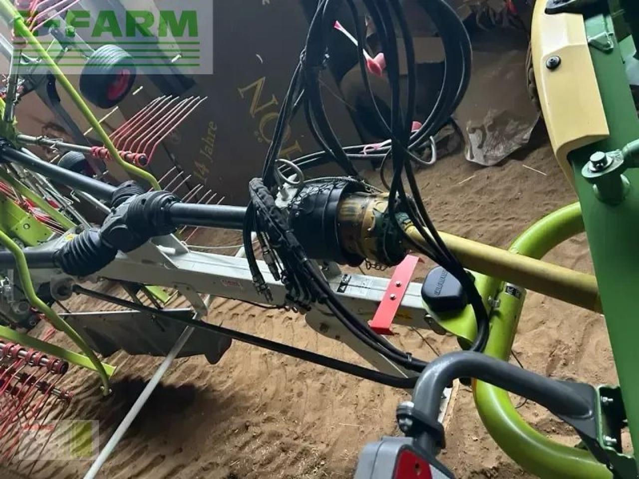 CLAAS liner 2800 - Сеноворошилка: фото 2 CLAAS liner 2800 - Сеноворошилка: фото 2