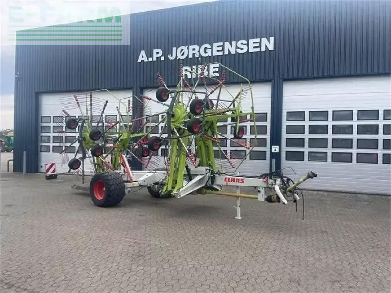 CLAAS liner 3600 - Сеноворошилка: фото 4 CLAAS liner 3600 - Сеноворошилка: фото 4