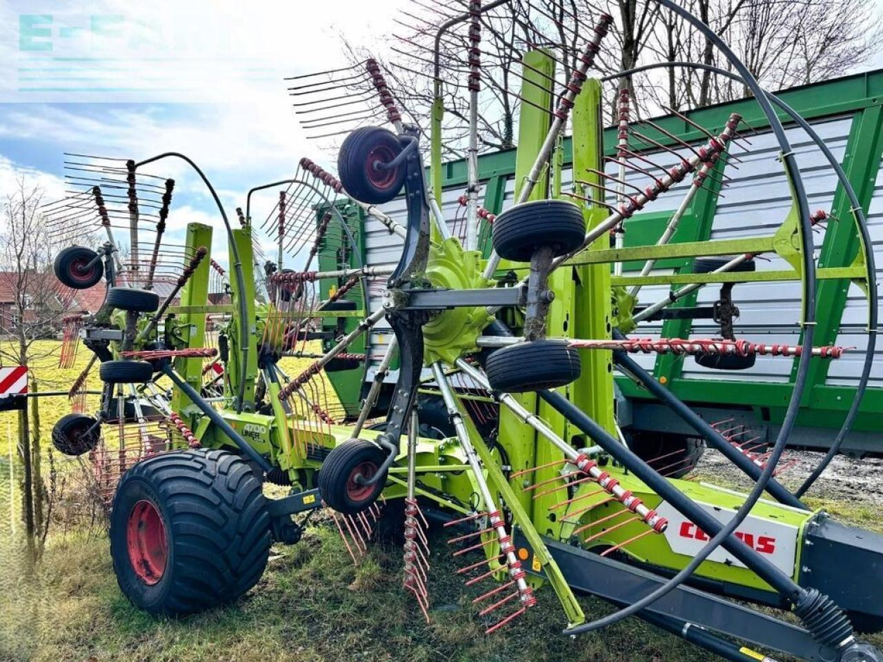 CLAAS liner 4700 business pro, nur 153 h ! - Сеноворошилка: фото 1 CLAAS liner 4700 business pro, nur 153 h ! - Сеноворошилка: фото 1
