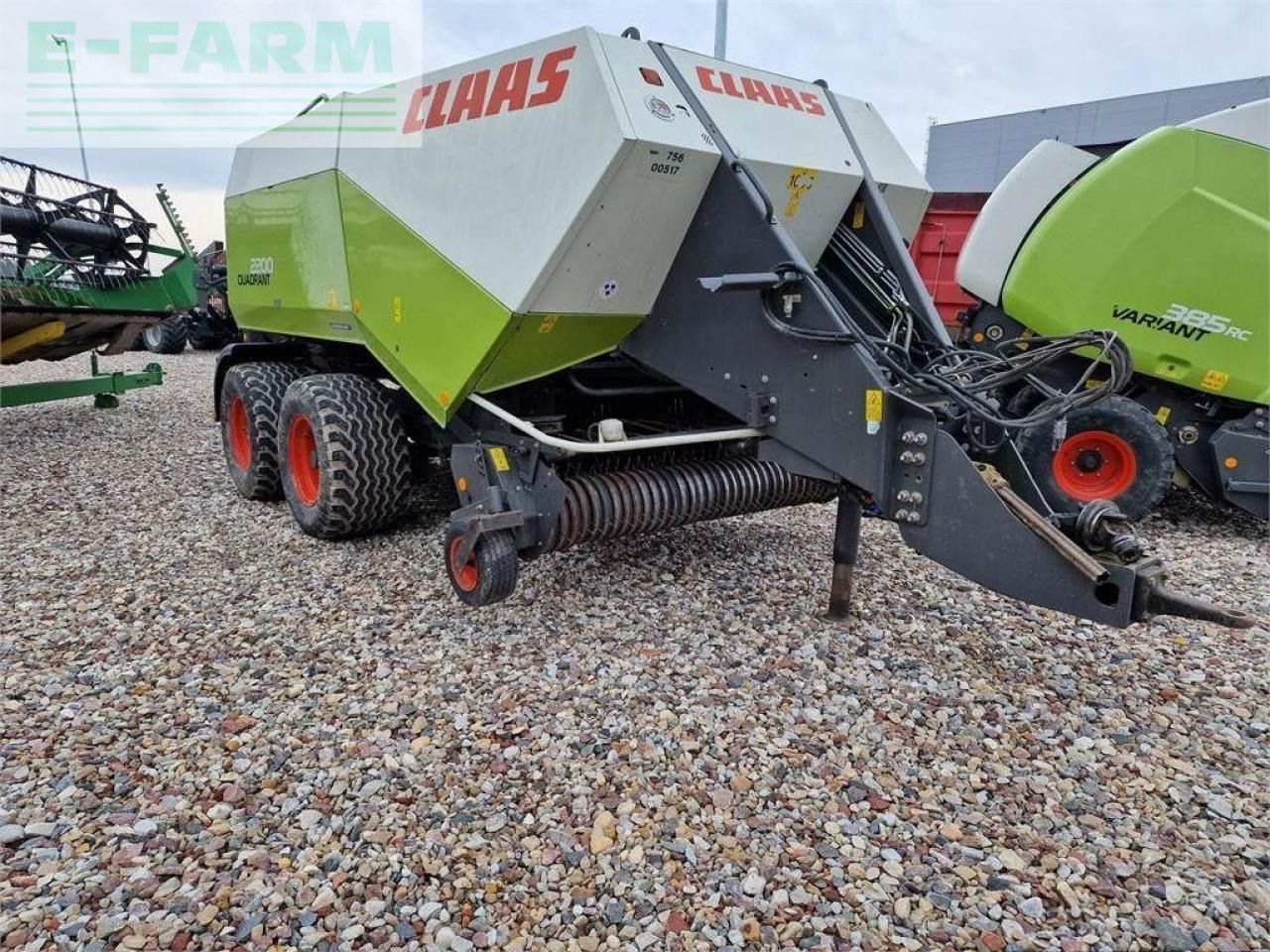 CLAAS quadrant 2200 756d - Пресс-подборщик тюковый: фото 4 CLAAS quadrant 2200 756d - Пресс-подборщик тюковый: фото 4